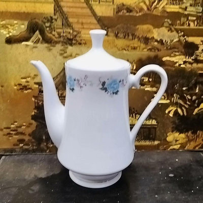新 70年代界牌瓷廠茶壺，全品。