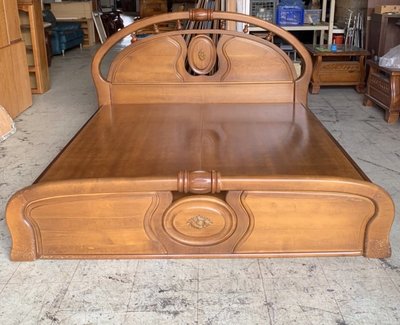 鑫高雄駿喨二手貨家具(全台買賣)----6尺 加大 雙人床 實木床架  床架  組合床  床組