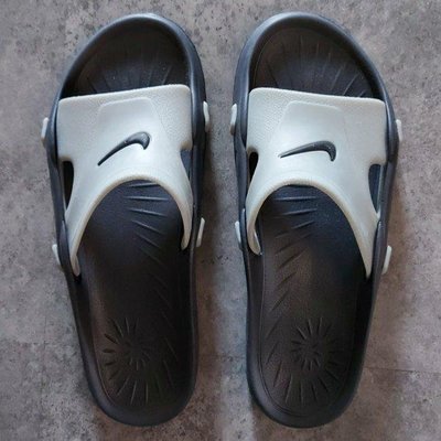 Nike getasandal 絕版拖鞋 （made in Italy）size 11 （另贈同品牌不挑款襪子一雙）