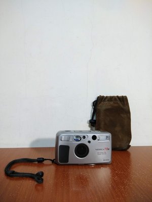 日本製 Yashica T5D Carl Zeiss 卡爾蔡司 底片相機 傻瓜相機 LOMO