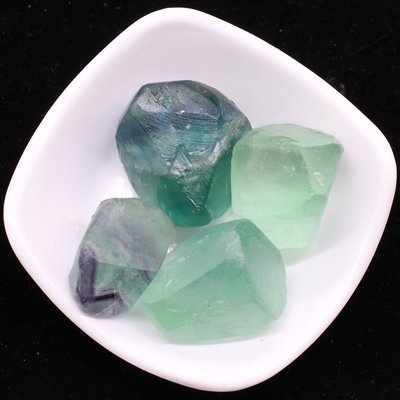 天然水晶碎石 天然綠彩色螢石原石擺件水晶礦石寶石魚缸石大顆粒生日禮品