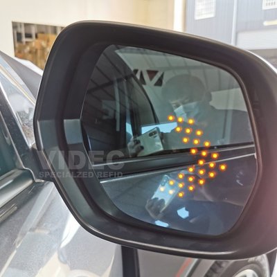 威德汽車精品 HONDA HRV HR-V LED方向燈 後視鏡片 專用卡榫式 藍鏡
