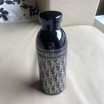 [熊熊之家3]保證全新正品 Dior 黑色 logo 水壺 500ml