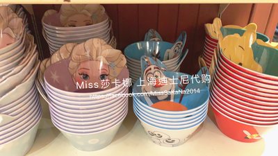 Miss莎卡娜代購【香港迪士尼樂園】﹝預購﹞冰雪奇緣 艾莎 雪寶 造型兒童碗 美耐皿塑膠碗
