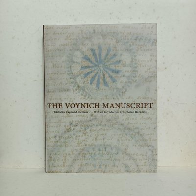 ~花羨好物~外文書 世界奇書《伏尼契手稿The Voynich Manuscript》共304頁 w23.6Ｘh31.2公分/原版/(精裝)一824