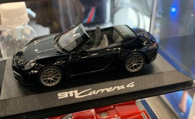 《最強新品》保時捷德國原廠黑色敞篷911 Carrera 4 1/43附原廠証明