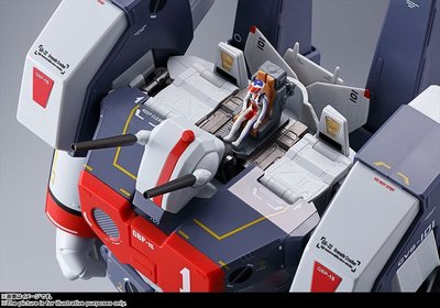 八田元氣小棧: 日版全新 DX超合金 VF-1J 重裝甲女武神機 (一條輝機)