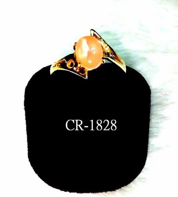 CR-1828 鍍金菱型台戒指鑲粉紅色文蛤橢圓型(6MMX8MM)戒圍(16.5MM)