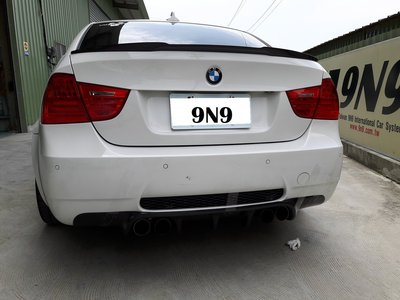 BMW E90  正M3 後保桿專用 後中包(後下巴) ~~卡夢 材質. DTM 款式 (A451)