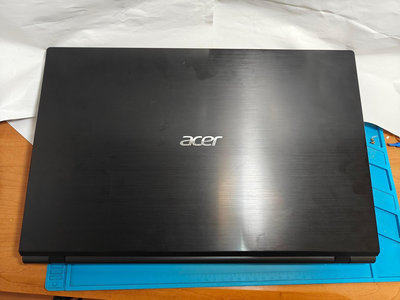 [二手良品]宏碁17吋大筆電Acer V3-773G，i7四代、獨顯、SSD、8GB記憶體，功能正常，便宜賣！