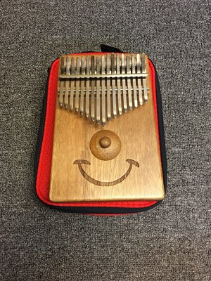 【金聲樂器】台製 如意微笑 17音 卡林巴 牛樟木 單板 拇指琴