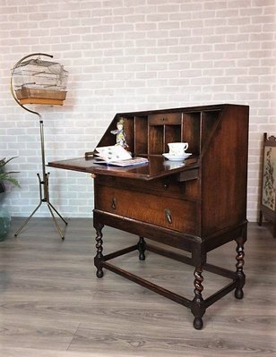 【卡卡頌  歐洲古董】英國老件~ 橡木雕刻 螺旋桌腳 多功能 寫字桌 書桌 化妝桌 閱讀桌 櫃台桌t0200 ✬