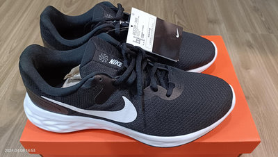Nike 新品黑色男鞋27.5cm~28cm/11號