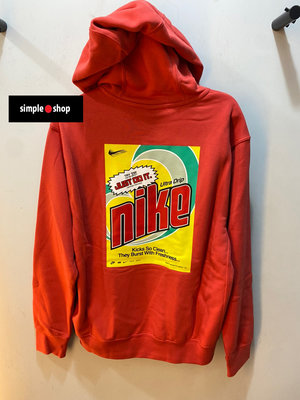 【Simple Shop】NIKE NSW 帽T 清潔劑 靈感塗鴉 運動長袖 連帽長袖 橘紅 男款 DM2200-605