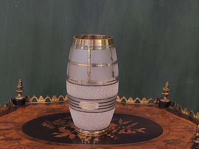 【卡卡頌  歐洲古董】法國老件 K金邊  雕刻 特殊磨砂  玻璃杯  花瓶   g0005 ✬