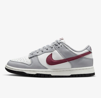 NIKE WMNS DUNK LOW 低筒 灰酒紅 DD1503-122。