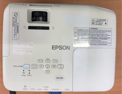 【尚典3C】EPSON 無線智慧APP投影機 EB-X03 中古.二手.影音設備 燈時1610H