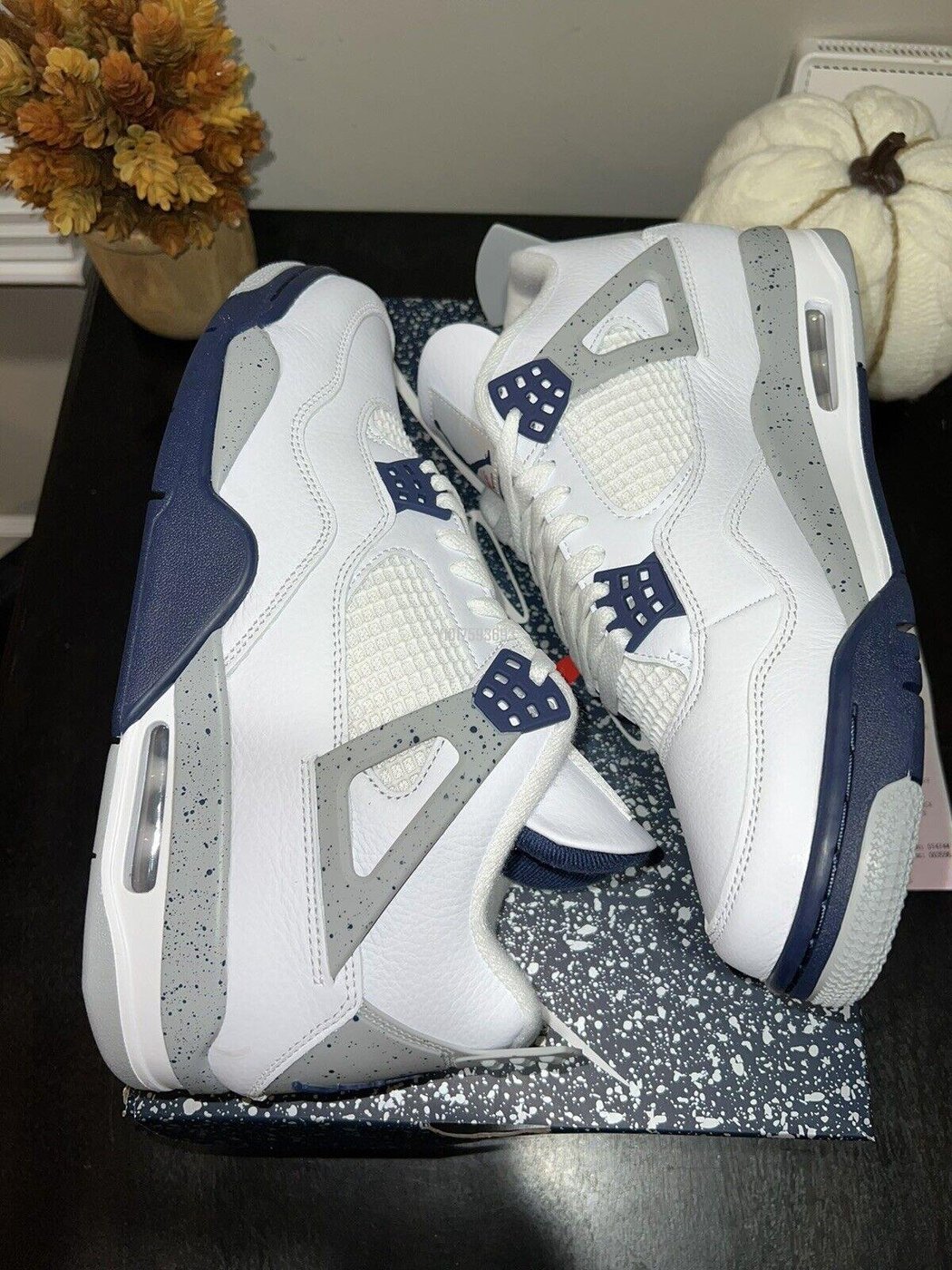 Air Jordan 4 Retro