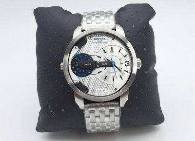 DIESEL Mini Daddy 白色錶盤 銀色不鏽鋼錶帶 石英 男士手錶 DZ7305