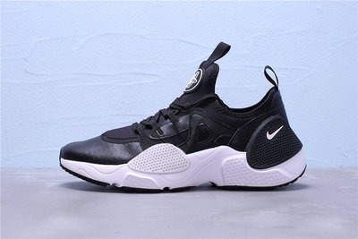 Nike Air Huarache E.D.G.E.TXT QS 黑白 機能 休閒運動慢跑鞋 AV3598-001【ADIDAS x NIKE】