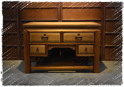 ^_^ 多 桑 台 灣 老 物 私 藏 ----- 泱泱漢體的台灣老檜木桌櫃