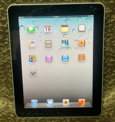 Apple iPad A1219 32G 9.7吋 銀色 已重置
