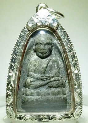 菩多佛教文物N3-瓦賽考寺阿贊弄大師2514機器模龍普托