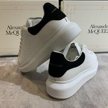 二手 Alexander McQueen MCQ 黑尾麂皮厚底小白鞋 新品上架現貨