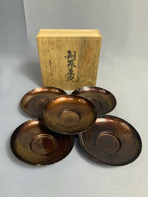 日本秀光作銅蟲茶托、杯托，五客，純手打，輕微使用痕跡，保存完好，全美品