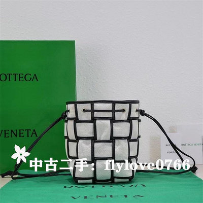 中古二手BOTTEGA VENETA bv 小號CASSETTE 帆布黑邊編織水桶包/肩背包/斜跨包 714608