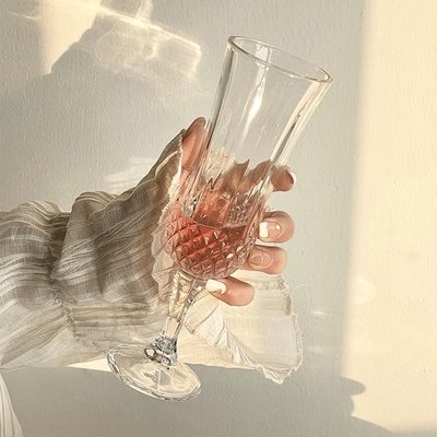 ins風玻璃浮雕香檳杯紅酒杯子高腳杯高顏值洋酒葡萄酒杯水杯家用
