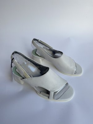 熱銷新款 CAMPER 西班牙女鞋 簡單實穿涼鞋夏季白色新款一字帶中跟涼鞋 明星大牌同款