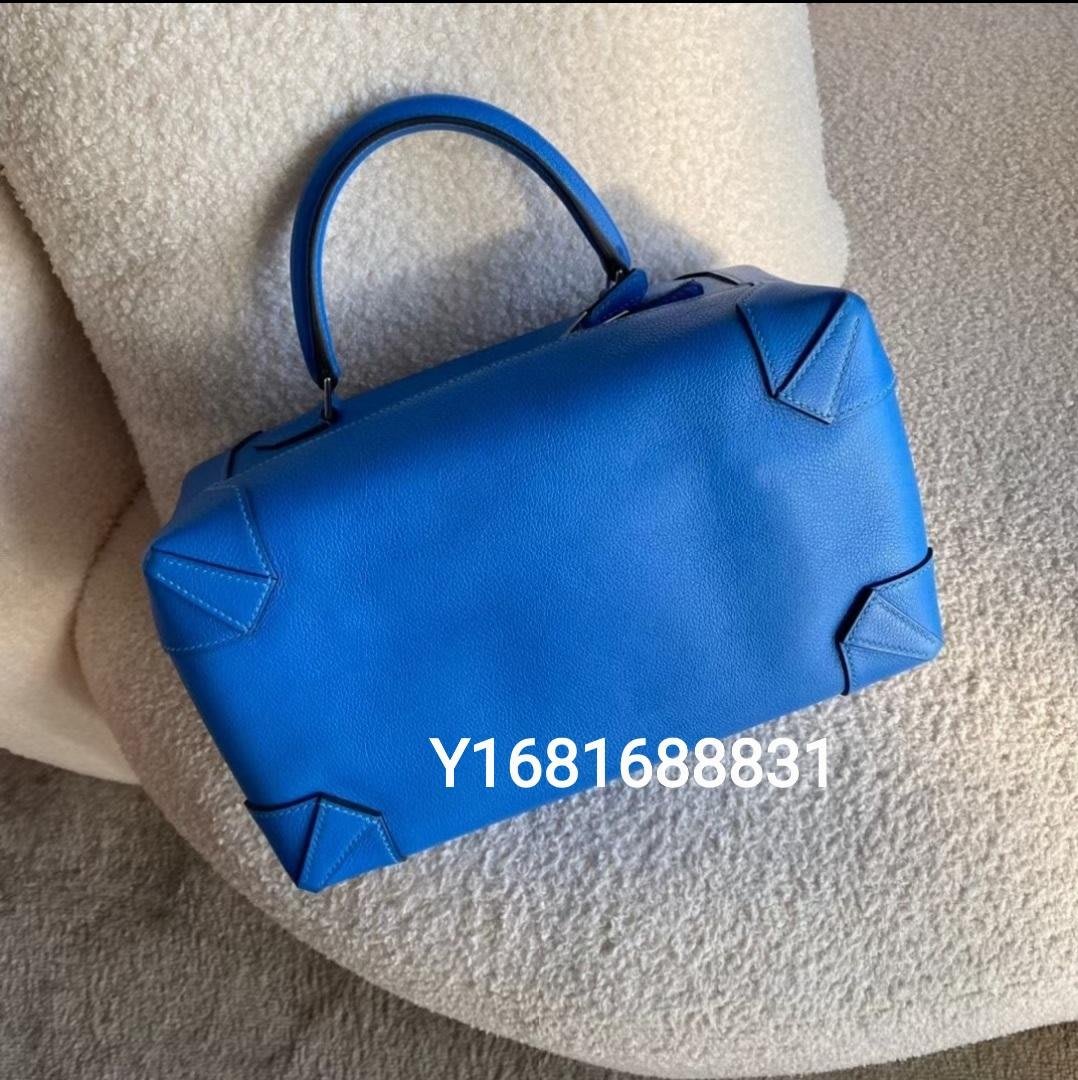 Hermes mini 2024 maxibox