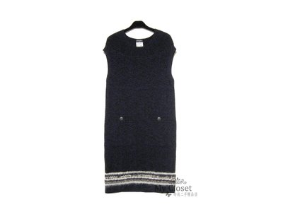 My Closet 二手名牌 Chanel 2013秋冬 深藍色雙口袋雙C釦100%Cashmere針織洋裝
