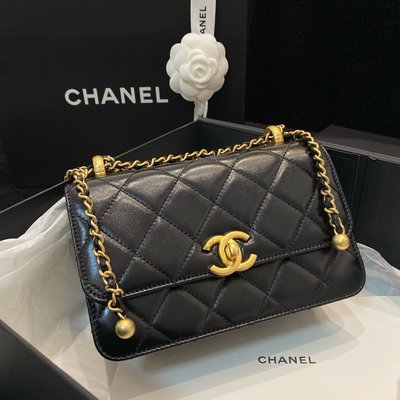 【翰貝格名牌館】全新真品 Chanel 爆款 黑色 牛皮 金色 小雙金球 19cm 口蓋包 AS2615