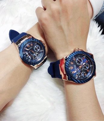 GUESS手錶(W1049G2)藍色矽膠錶 三眼計時 石英手錶W1049G2