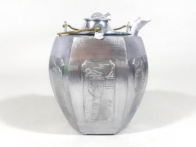[銀九藝] 早期名家 雙錢牌 手工製 六角錫雕 錫壺 高~12.5公分 溫酒壺 (1)