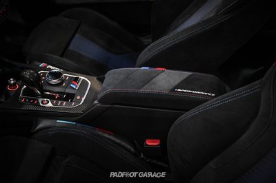 BMW F40 F44  M-Performance 麂皮 Alcantara 中央扶手扶手飾板 扶手箱