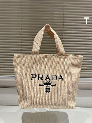 【二手包包】Prada 托特包 休閑百搭輕便實用上身超好看草編系列 尺寸 大號32 32cm NO147508