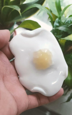 【二手】印尼金田黃金水凍天然巧雕荷蛋完整可以直 文玩 壽山石 印石章料【久藏館】--5502