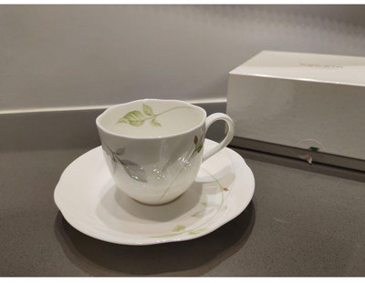 全新💕日本製Narumi鳴海精緻骨瓷☕️咖啡/🍵花茶杯盤組1套✈️長榮貴賓禮