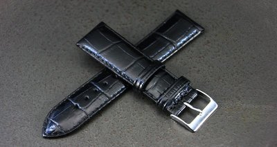 22mm高質感黑色替代ck armani hamilton萬寶龍原廠抗過敏,皮底皮面錶帶鱷魚皮紋,不鏽鋼錶扣