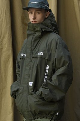 日本WTAPS潮牌秋冬NYLON TAFFETA SHERPA JACKET軍裝男連帽風衣外套