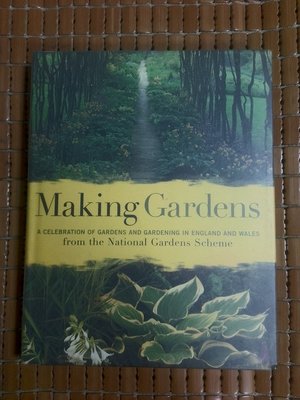 不二書店 Making Gardens:  from the National Gardens Scheme 精裝