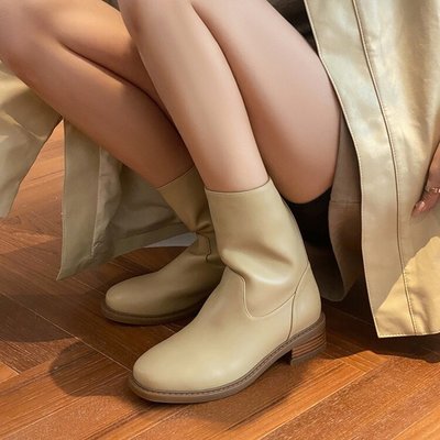 真皮短靴DANDT時尚牛皮簡約寬筒套筒中短靴（22 OCT TAI）同風格請在賣場搜尋-歐美女鞋