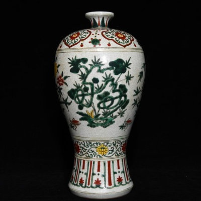 古董瓷器 明嘉靖五彩福壽康寧花卉紋梅瓶，高42.5cm直徑22cm，編號16-21420