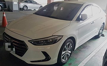 2018年 Hyundai/現代 Elantra (白)  僅跑4萬多 一手車