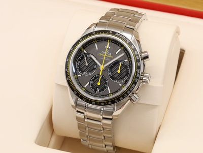 OMEGA 326.30.40.50.06.001 歐米茄 40mm 超霸系列 灰色面盤 黃指針 三眼計時 不鏽鋼錶帶