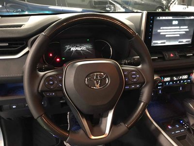 幸福車坊 2019 5代 RAV4 專用 造型 方向盤 卡夢 半皮樣式