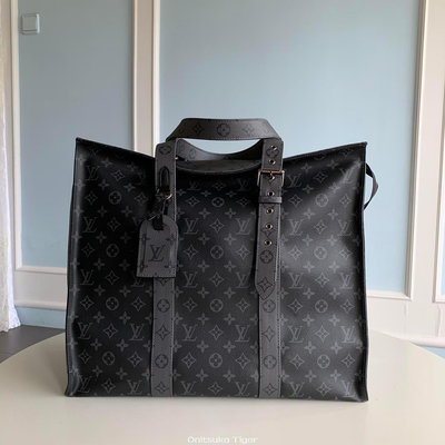 玲玲二手Louis Vuitton LV New Cabas Zippe GM Togo Tote M45379